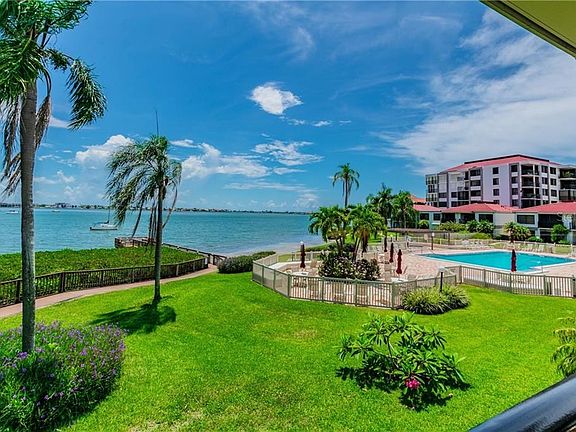 3rd image of 6357 Bahia Del Mar Blvd APT 110