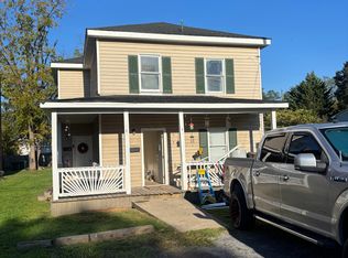 261 N Augusta Ave #B, Waynesboro, VA 22980