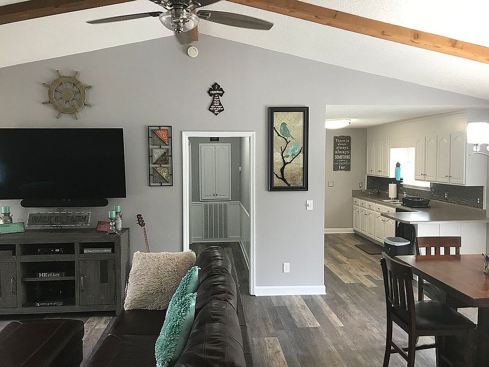 1st image of 10550 Hunter Trace Dr