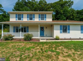 111 Valerie Dr, Elizabethtown, PA 17022
