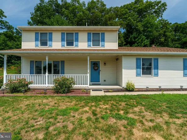 111 Valerie Dr, Elizabethtown, PA 17022