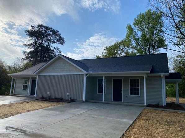 407 W Roswell St, Troy, NC 27371