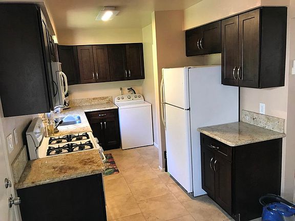 5th image of 275 Lado De Loma Dr