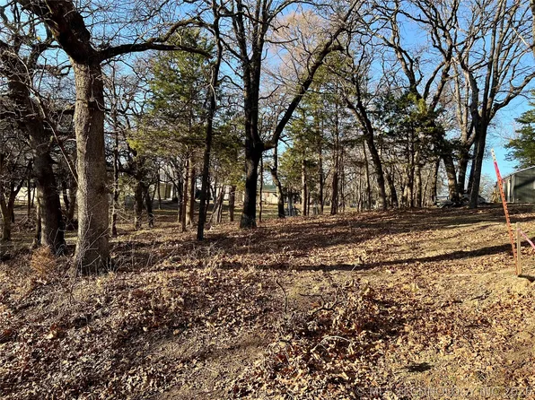 1579 Roads End, Kingston, OK 73439