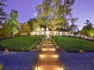 6021 Trajan Dr, Fair Oaks, CA 95628