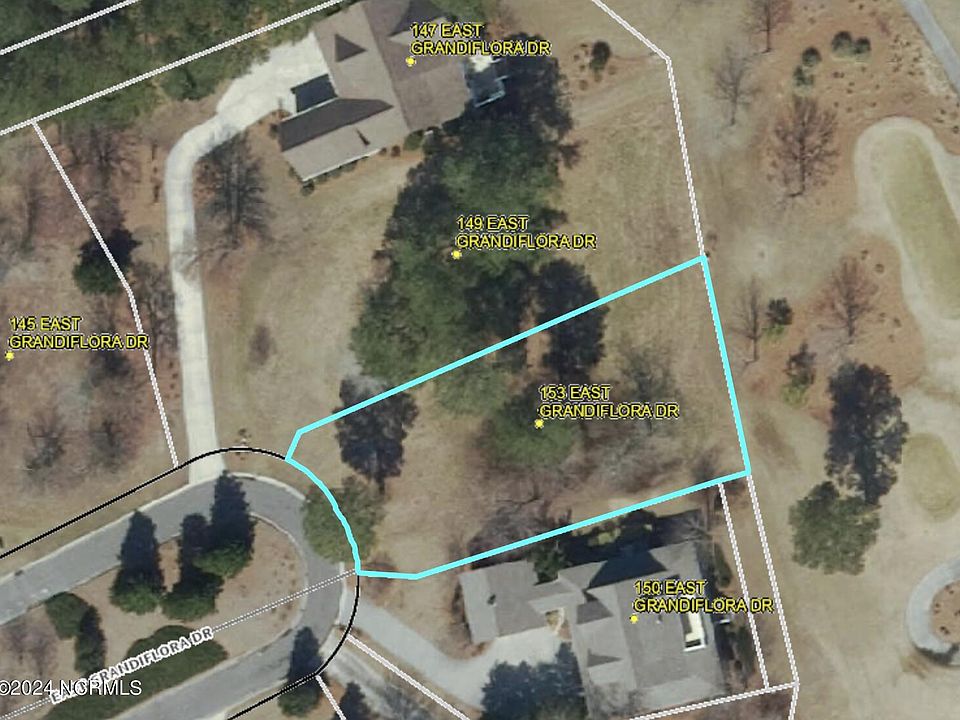 2nd image of 153 E Grandiflora Drive