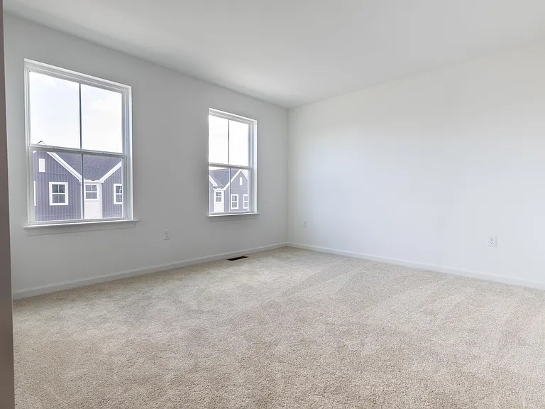 14 Meredith Way — Photo 10