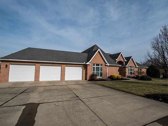 2nd image of 833 Patriot Ridge Dr