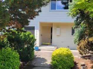 32228 SW Boones Bend Rd, Wilsonville, OR 97070