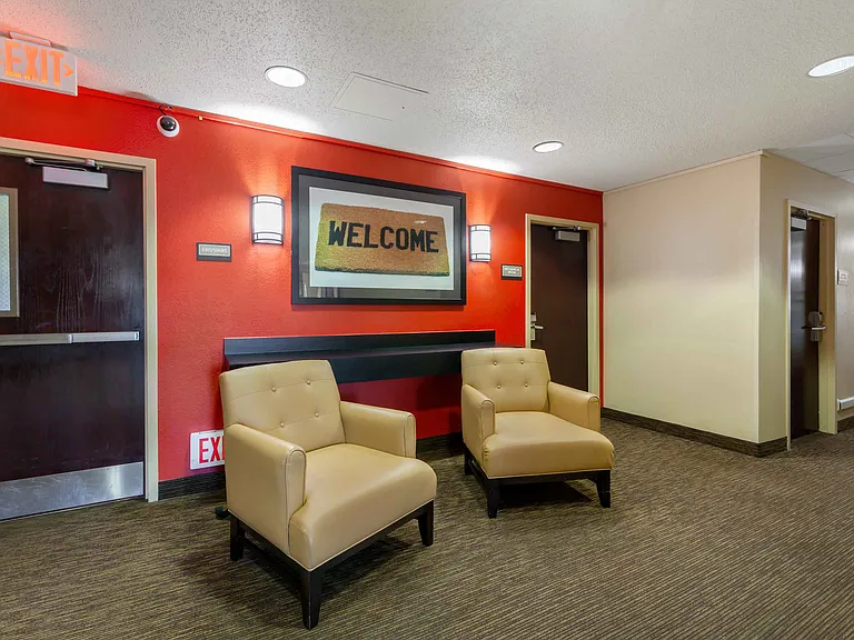 Lobby and Guest Check-in