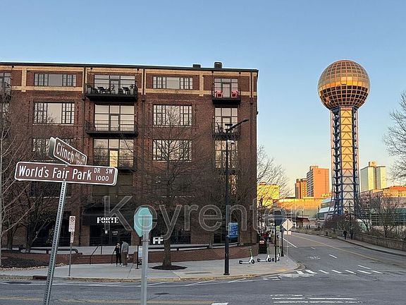 4th image of 1060 Worlds Fair Park Dr Unit 307