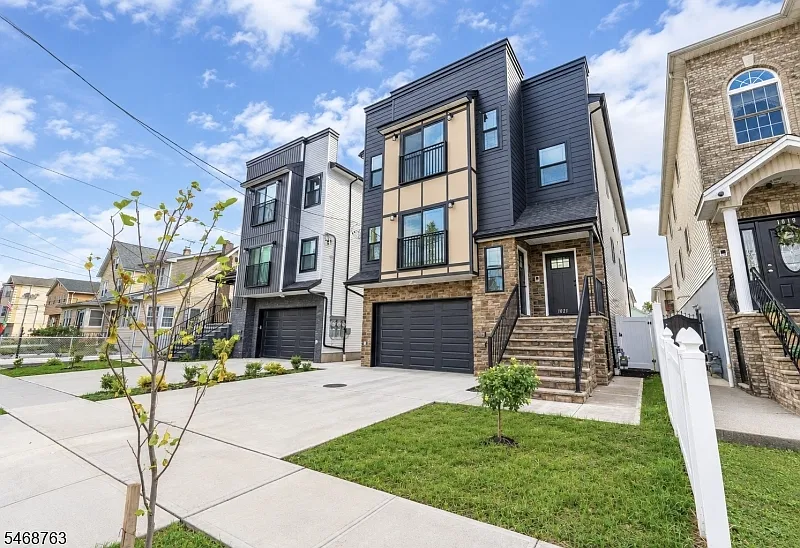 1021 Cross Ave #1023