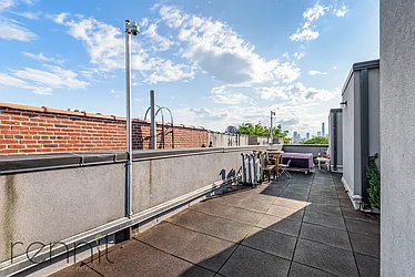 Rented by Rennit Inc.