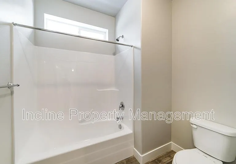 619 N Emery Ln — Photo 12