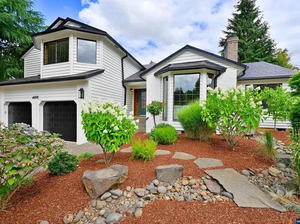 4698 Independence Dr SE, Salem, OR 97302