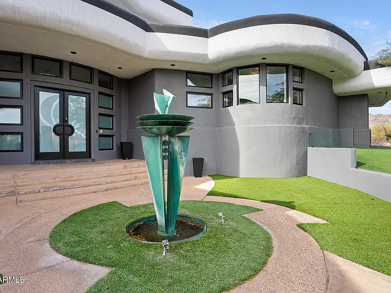 3282 E Palo Verde Dr — Photo 8