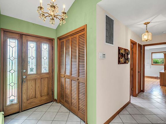 3rd image of 8 Adelphi Street