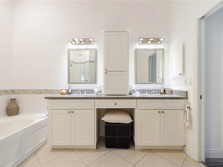 6871 Sterling Greens Dr #202 — Photo 31
