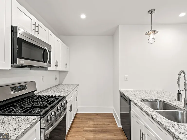 636 Francis Pl NW #A — Photo 12