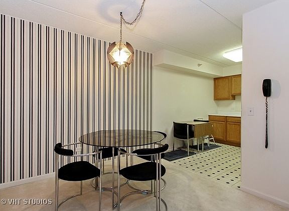 5th image of 435 William St Unit 410
