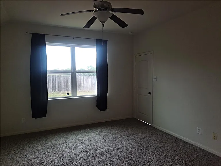19208 Freedom Hill Ln — Photo 6
