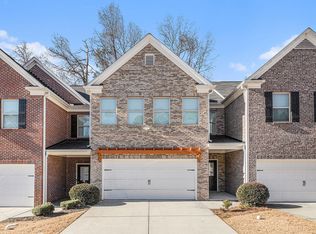 225 Green Bridge Ct, Lawrenceville, GA 30046