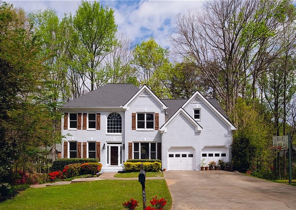 1st image of 660 Dianthus Ct NW