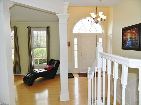 4th image of 3095 Merino Ln