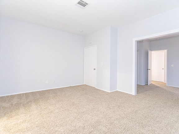 3rd image of 5866 Lisbon Ct