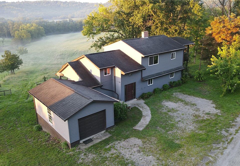 1st image of 340 Fords Hill Rd