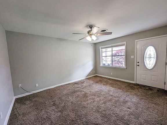 2nd image of 2444 Mecom Dr