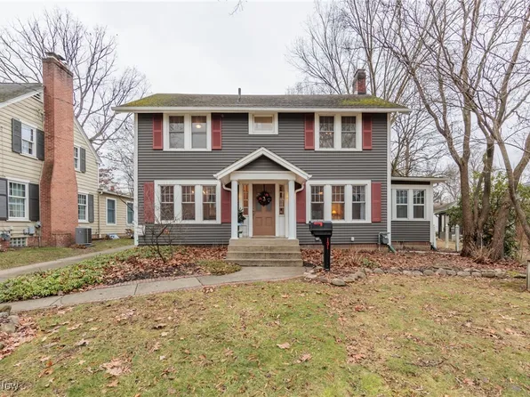 131 N Chestnut St, Kent, OH 44240