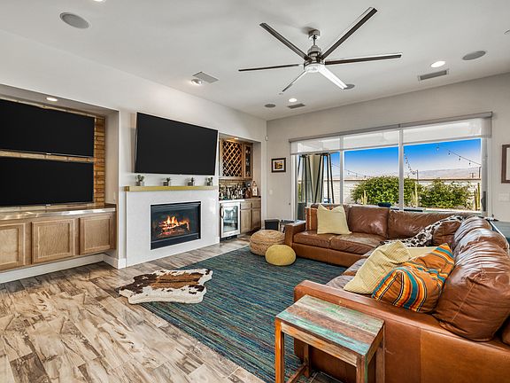 4th image of 74140 Encore Ln