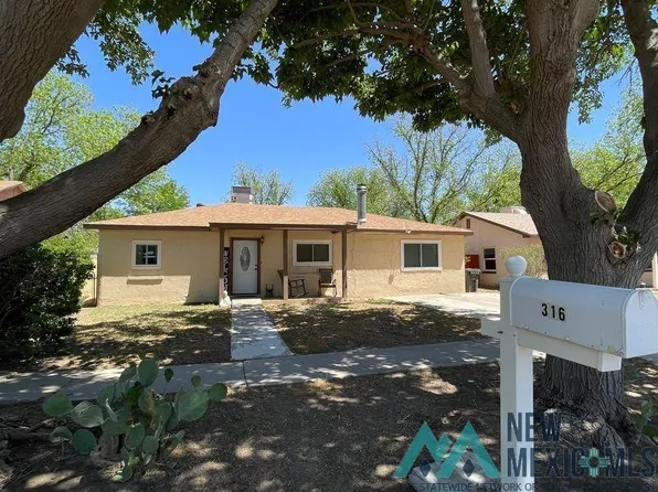316 S James St, Carlsbad, NM 88220