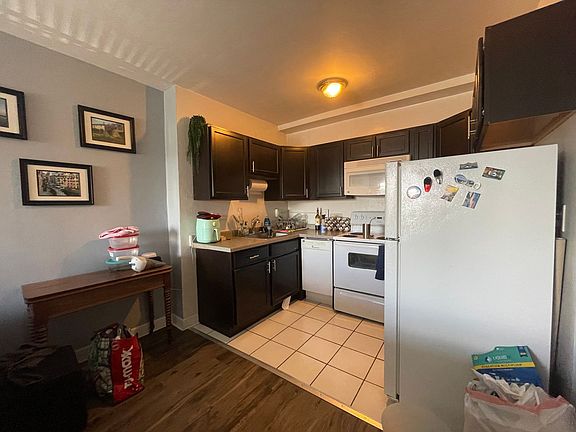 3rd image of 3553 N Oakland Ave #303