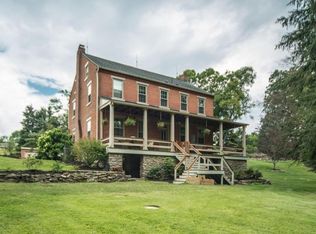 127 Ridge Rd, Millersville, PA 17551