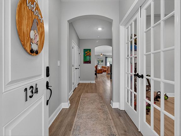 5th image of 134 Saint Germain Dr