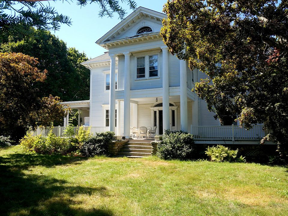 1001 Ocean Ave, New London, CT 06320 | Zillow