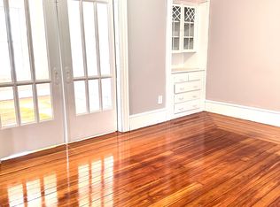 86 Pine St #1-R, Woonsocket, RI 02895