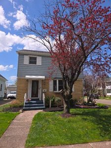 402 Sanford Pl, Erie, PA, 16511