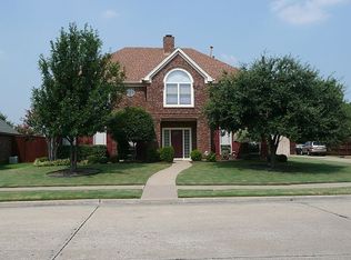 4013 Province Dr, Carrollton, TX 75007