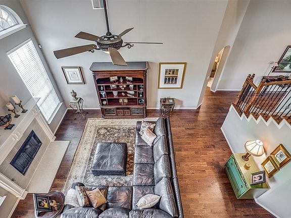 5th image of 2505 Wells Ln