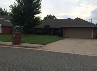413 Albany Dr, Edmond, OK 73003