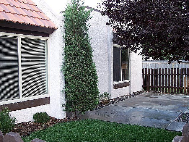 1st image of 1009 Baywood Dr APT A