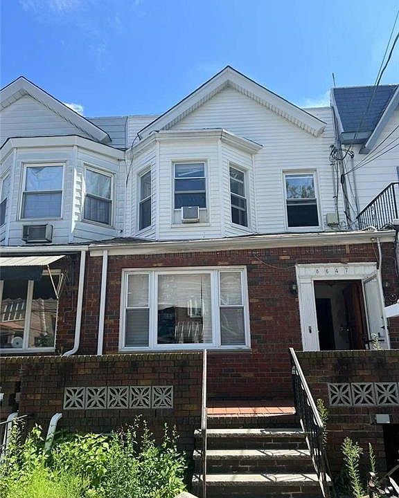 1st image of 8647 16th Ave