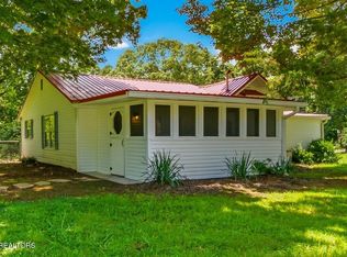 5842 Lucerne Ln, Knoxville, TN 37921