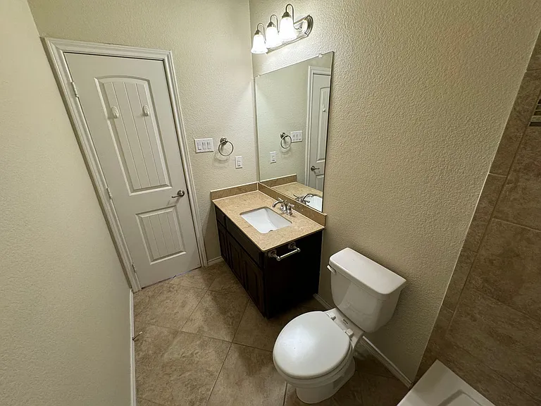 3020 Tamarack Ln — Photo 16