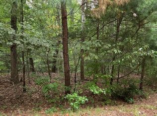 40 Kings Ct, Montross, VA 22520