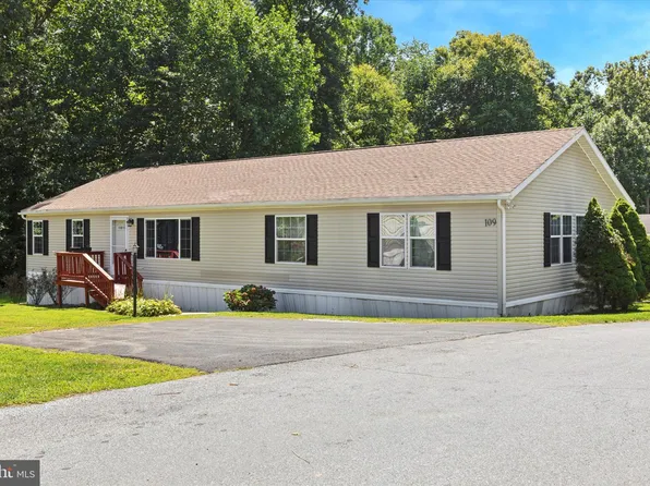 109 Sharon Dr, Nottingham, PA 19362