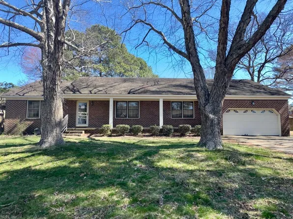 4444 Leatherwood Dr, Virginia Beach, VA 23462